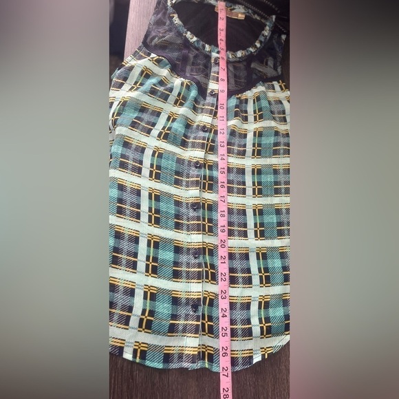Princess Vera Wang Button Down Sleeveless sheer Top, Size Small - Picture 8 of 10